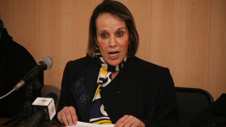 اتحاد النساء يسحب الثقة من نورية حفصي ويساند أويحيى