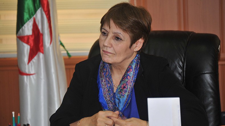 بن غبريط.. التوظيف… ورحلة البحث عن “الأستاذ تحت الطلب”