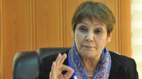 بن غبريط “تستنطق” مديري التربية!