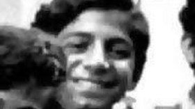 من‭ ‬طفل‭ ‬خجول‭ ‬إلى‭ ‬محارب‭ ‬شرس‭ ‬يطارده‭ ‬العالم‭ ‬أجمع