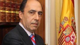 Un responsable de l’OTAN se rend en Algérie