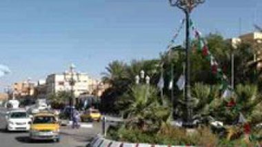 Développement local : rencontre de concertation CNES-société civile à Ouargla