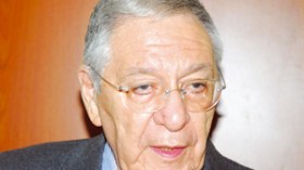 “متابعات قضائية ضد الموزعين محتكري الأدوية المفقودة”