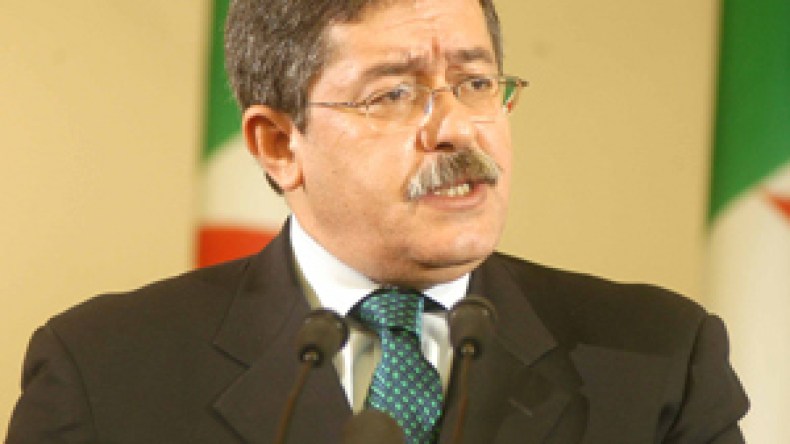 زيادات تفوق 2 مليون سنتيم لموظفي الاتصالات السلكية واللاسلكية