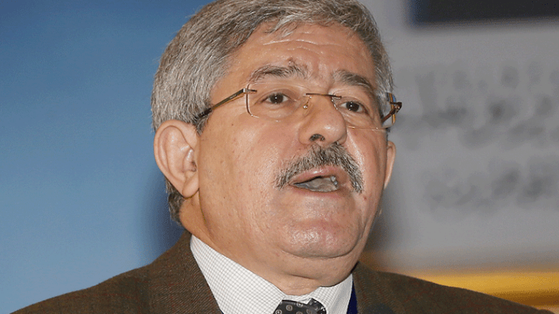 “نور شعلة ترشح بوتفليقة ظهر.. و3 أسباب لاستمراره في الحكم”