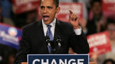 Obama explique les enjeux de l'opération américaine en Libye