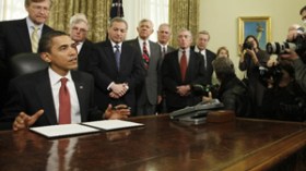 الكونغرس‭ ‬‮”‬يمنع‮”‬‭ ‬أوباما‭ ‬من‭ ‬‮”‬غزو‮”‬‭ ‬ليبيا