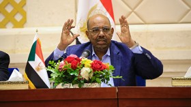 السودان يتهم مصر بدعم متمردين في دارفور