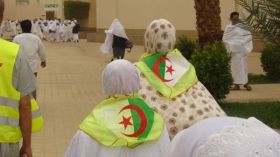 40 حاجا من وهران لم يجدوا غرفهم في مكة المكرمة