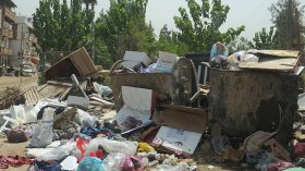 أحياء بلدية درارية تغرق في النفايات والسبب.. تعطل شاحنات إكسترانات!