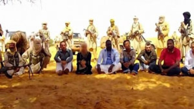 ‮”‬القاعدة‮”‬‭ ‬ستحرر‭ ‬الرهائن‭ ‬الفرنسيين‭ ‬خلال‭ ‬أيام‭!‬