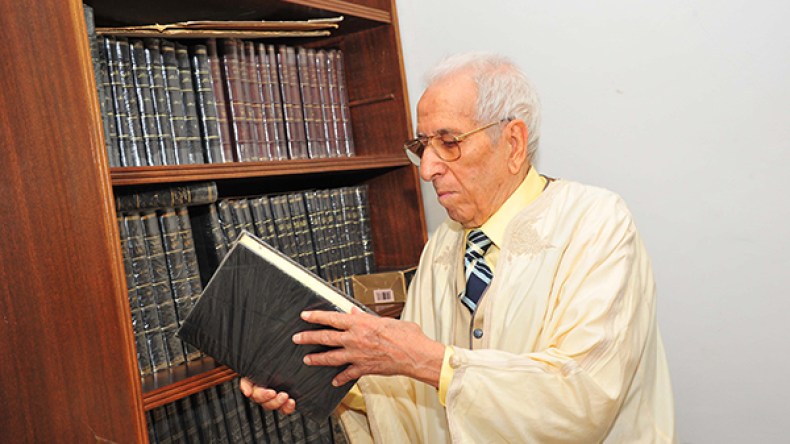 بومدين رفض أن تدفع وزارة المالية ثمن كتبه وهكذا طرد السفير الأمريكي