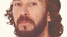 ألبوم خطير يسخر من المسلمين والحجاب ويكفر بالله