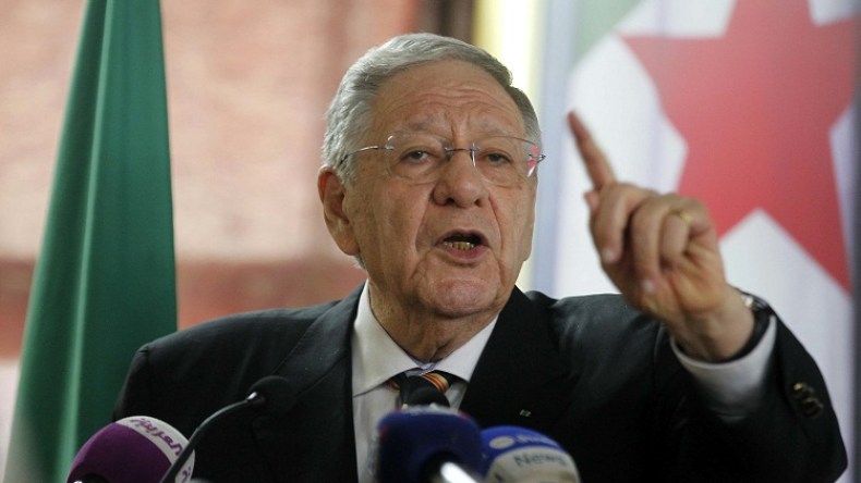 بوتفليقة بخير وجبهة شعبية لدعم استمرار حكمه