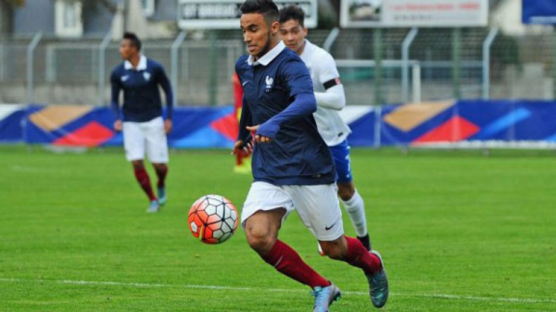 أوناس يستمر مع الديكة إلى إشعار آخر!