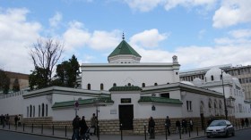 لماذ اختفى المجد الثقافي لمسجد باريس؟