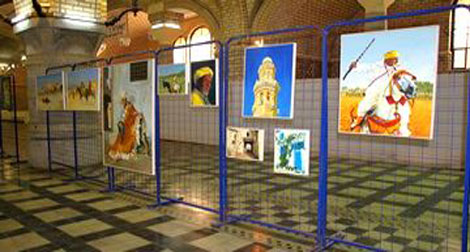 La peinture sur vitrail subjugue le visiteur à Oran
