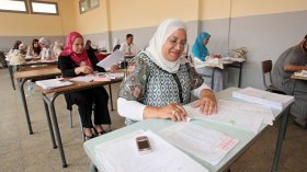 الأساتذة يتحدون فيروس “كورونا” لأجل الترقية