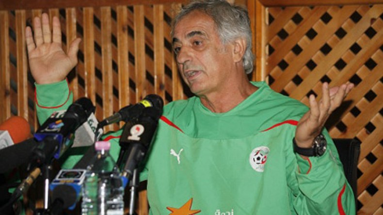 مدربون وتقنيون: مخاوف خاليلوزيتش من إصابات اللاعبين غير مقنعة