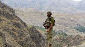 ثلاثة قتلى في قصف عبر الحدود بين الهند وباكستان