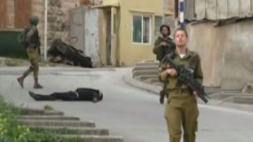 تهديد بالحرق لمصور فيديو إعدام جريح فلسطيني