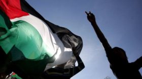 السويد تعترف بدولة فلسطين