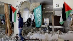 جيش الاحتلال يهدم منازل لفلسطينيين نفذوا عملية في القدس