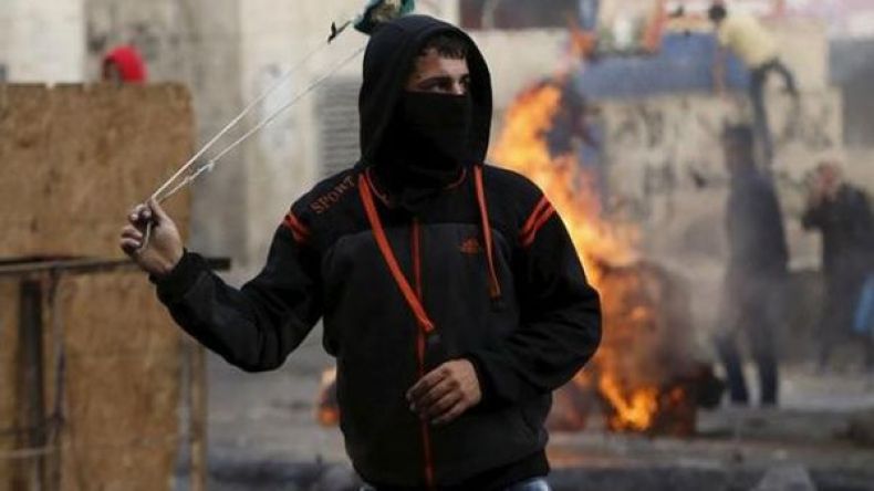 إصابة مستوطن في عملية طعن شمال الضفة الغربية