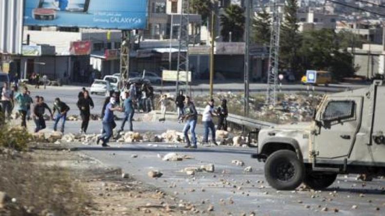تشييع جثمان فتى فلسطيني استشهد برصاص الجيش الإسرائيلي