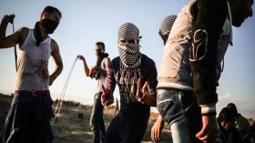 إصابة جنديين إسرائيليين في مواجهات مع فلسطينيين قرب القدس