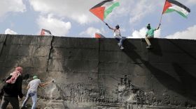 استمرار المواجهات في الأراضي الفلسطينية المحتلة