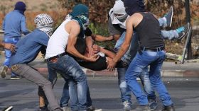 إصابة ثمانية إسرائيليين في عمليتي طعن في القدس