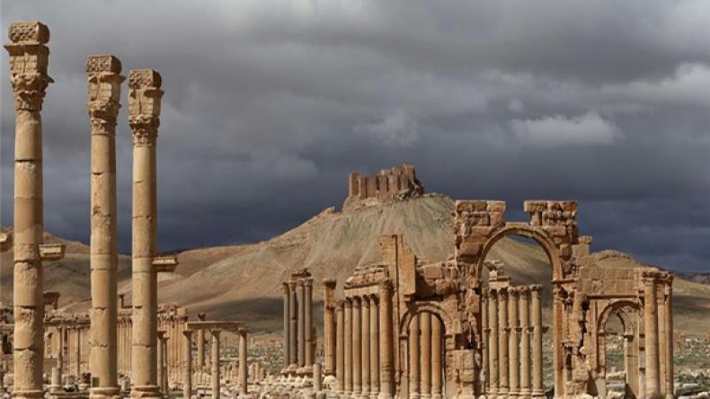 “داعش” ينسحب من مناطق في مدينة تدمر
