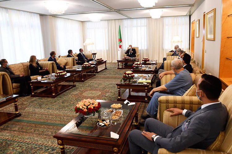 Les partis de l’”alliance présidentielle” toujours au service du pouvoir!