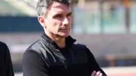 الفرنسي كارتيرون مقترح على “الفاف” لقيادة “الخضر”