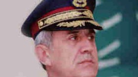 الرئيس اللبناني: الجيش والمقاومة معا للدفاع عن البلاد