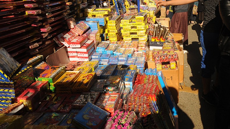 جزائريون غير معنيين بالتقشف..!