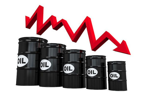 Oil falls below referential price