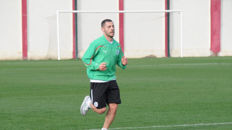 مهدي لحسن: المهم أن نكون جاهزين يوم 22 جانفي