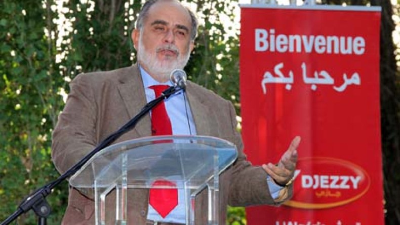 مديرعام جيزي: العمل لخدمة الجزائريين شرف لي