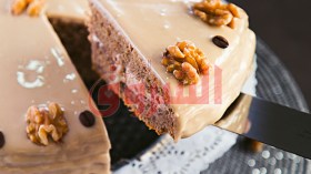 قالب حلوى بالقهوة والجوز