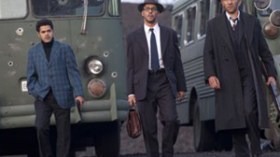 “خارجون عن القانون” كان طعما لتمرير تلفيقات “رجال وآلهة”