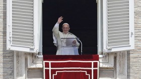 البابا يدافع عن “الوضع القائم” للقدس