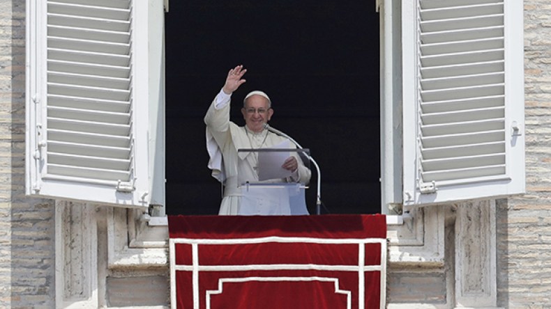 البابا يدافع عن “الوضع القائم” للقدس