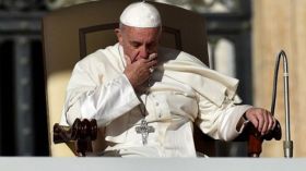 البابا يدعو إلى وقف إطلاق نار فوري في سوريا