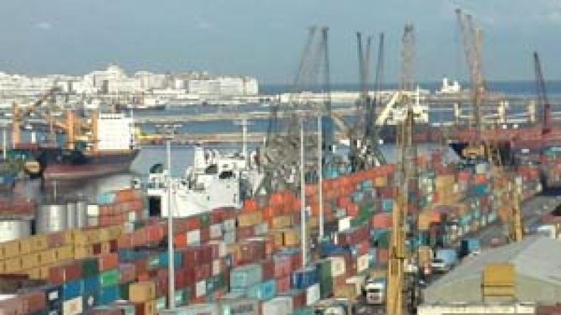 البنك  العالمي  يتوقع  نمو  الاقتصاد  الجزائري  بنسبة  3 . 9  بالمائة  في  2010