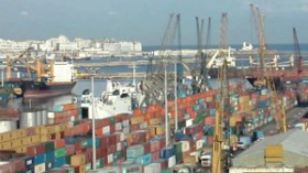 نسبة التبادل التجاري العربي لا تتعدى 2.7 بالمائة من حجم الإستيراد