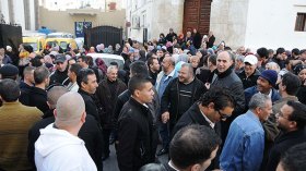 احتفالات الفاتح ماي.. من زيادات الأجور إلى الفلكلور!