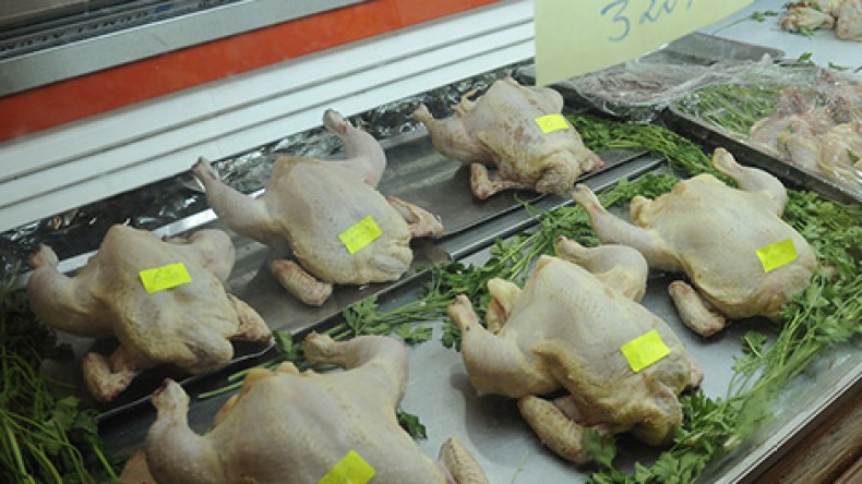 الدجاج يعوّض اللحوم الحمراء على موائد الأعراس