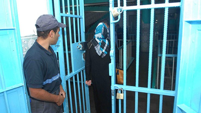 أمن العاصمة يوقف 3 فتيات خططن للانضمام إلى “داعش”